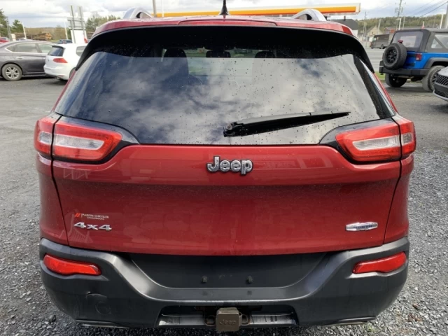 Jeep Cherokee North*4X4*BANCS/VOLANT CHAUFFANTS*A/C* 2015