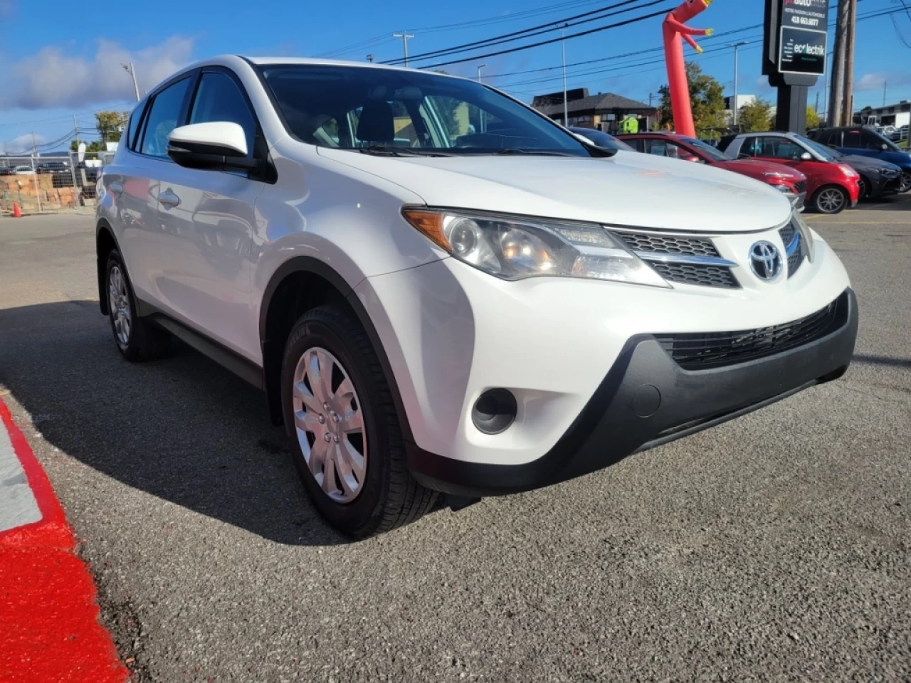 2015 Toyota RAV4 LE*AWD*A/C*BLUETOOTH* Image principale