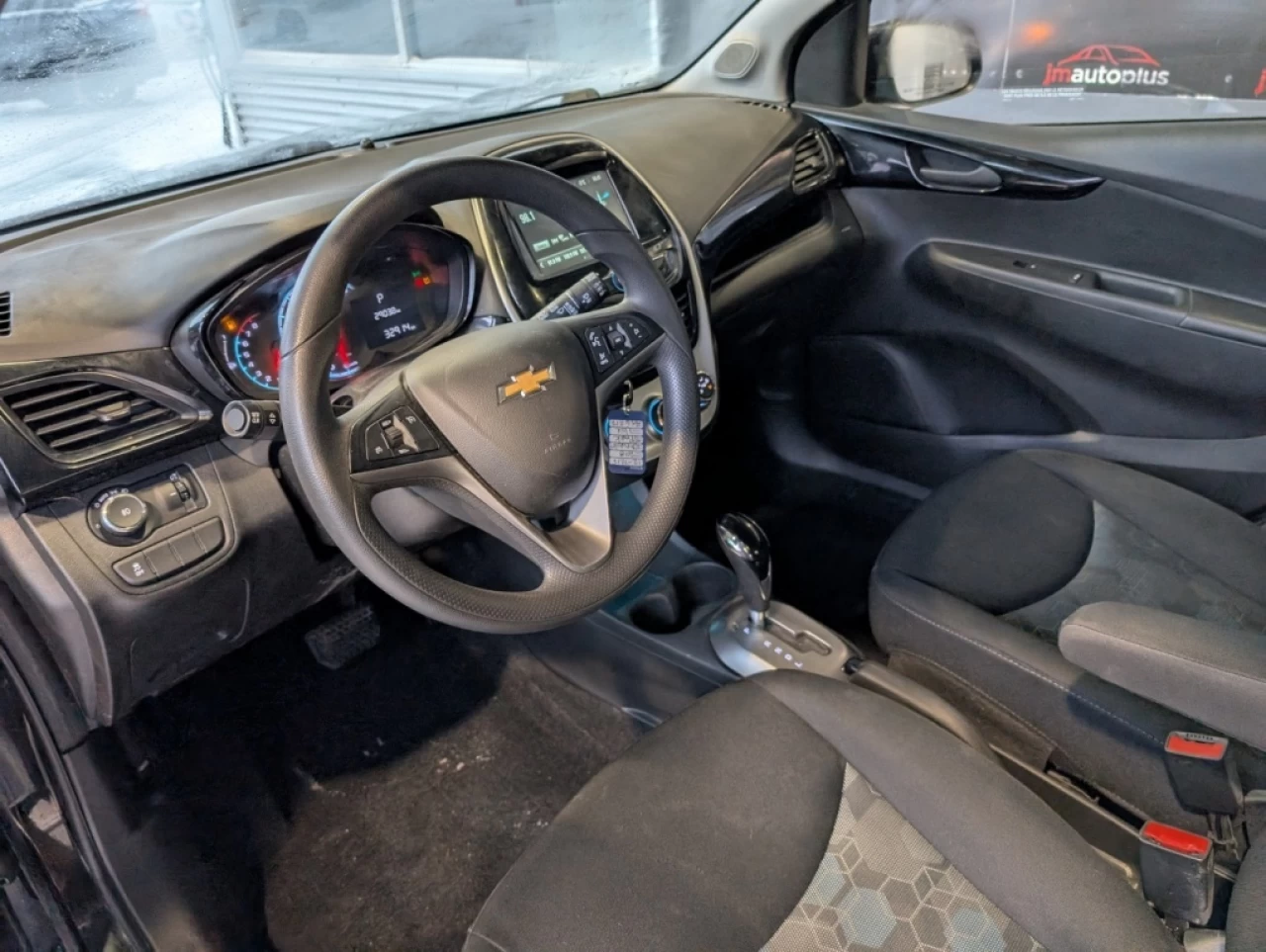 2018 Chevrolet Spark LS*TRÈS BAS KILO*TOIT*CAMÉRA*AUTO* Main Image