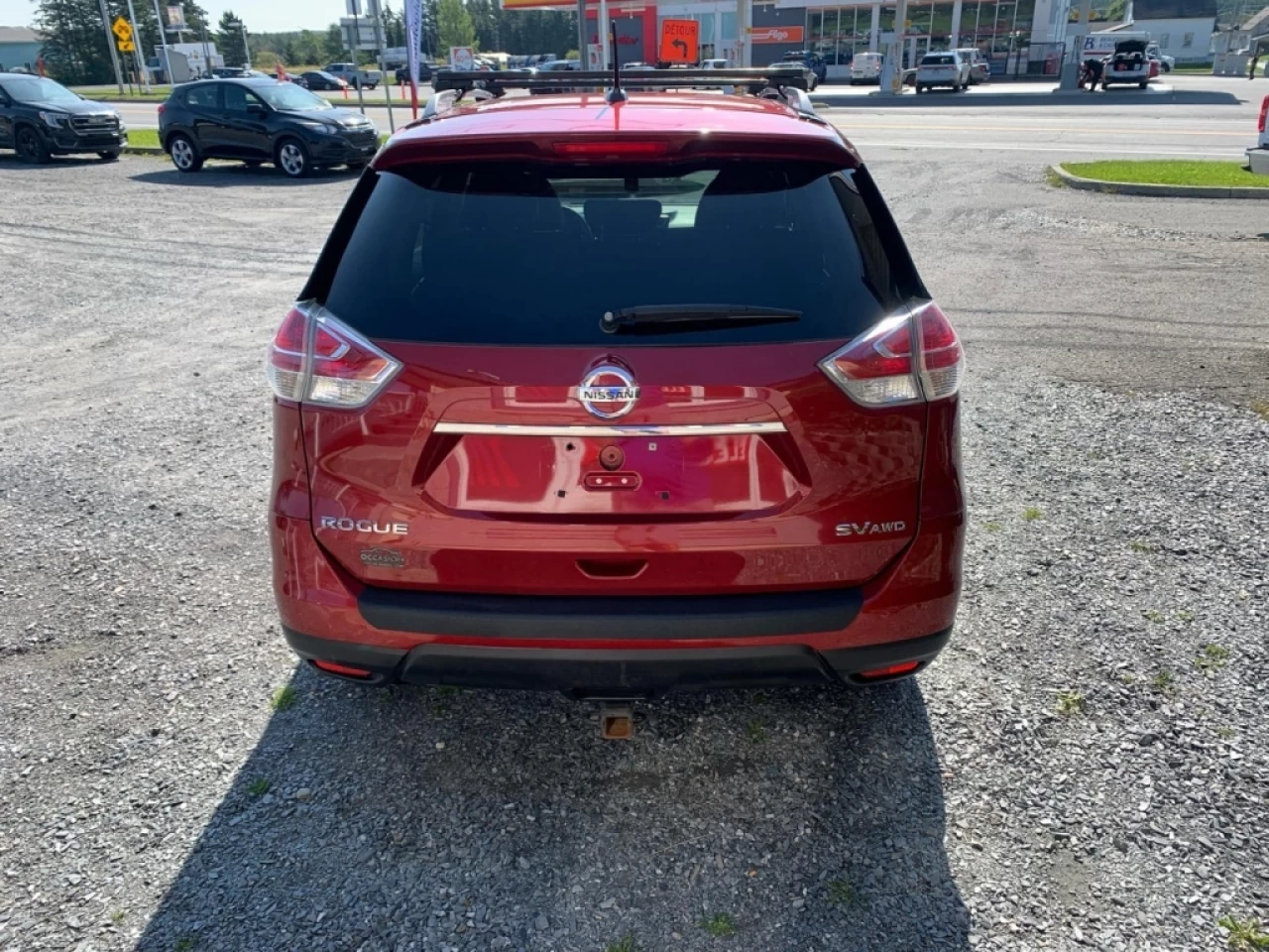 2016 Nissan Rogue S/SL/SV Image principale