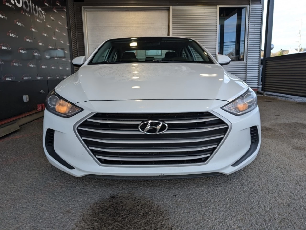 2017 Hyundai Elantra LE*BANCS CHAUFF*AUTO*A/C*BAS KILO* Image principale