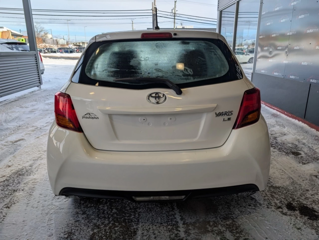 2016 Toyota Yaris LE*AUTO*A/C*BAS KILO* Image principale