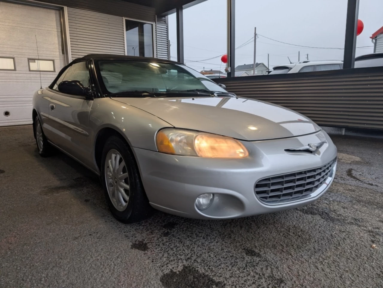 2001 Chrysler Sebring LXi*TRÈS PROPRE*AUTO*A/C* Image principale