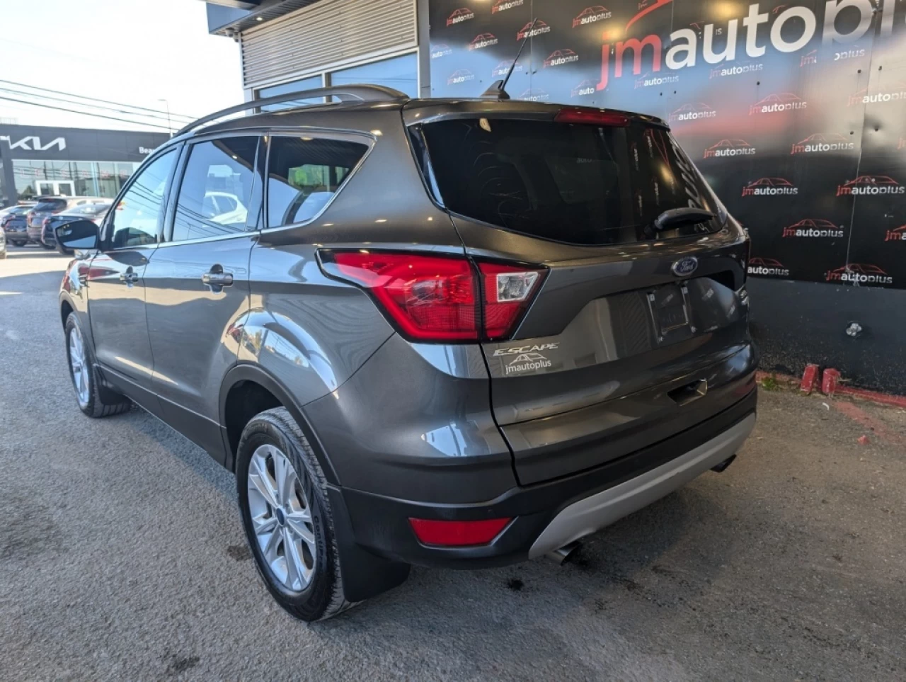 2019 Ford Escape SEL*AWD*CAMÉRA*BANCS CHAUFF*BOUTON POUSSOIR* Image principale