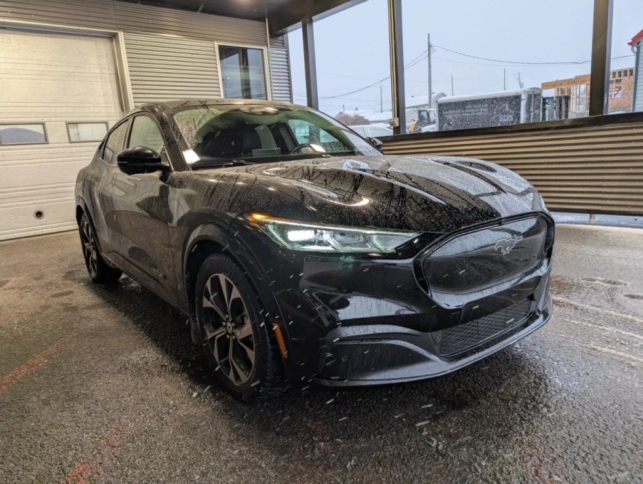 2021 Ford Mustang Mach-E Premium*AWD*TOIT PANO*BANCS/VOLANT CHAUFF*CAMÉRA* Main Image