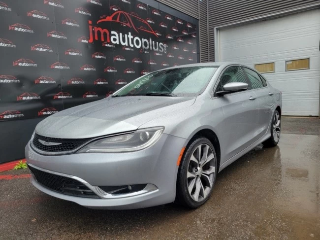 Chrysler 200 - 2015