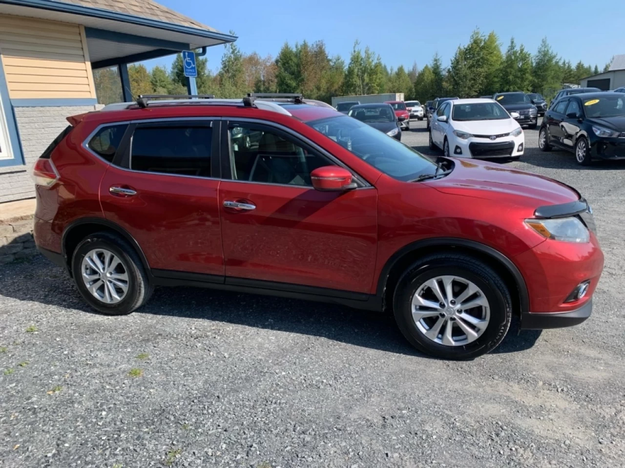 2016 Nissan Rogue SV*AWD*CAMÉRA*BANCS CHAUFF Main Image