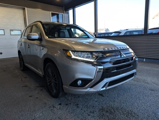 Mitsubishi Outlander PHEV SE*AWD*TOIT*BANCS/VOLANT CHAUFF*CAMÉRA* 2022