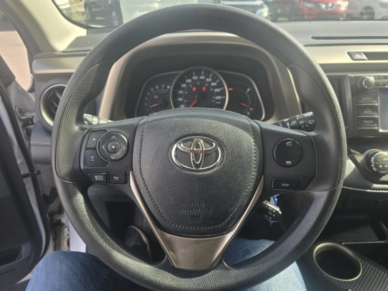 2013 Toyota RAV4 XLE Image principale