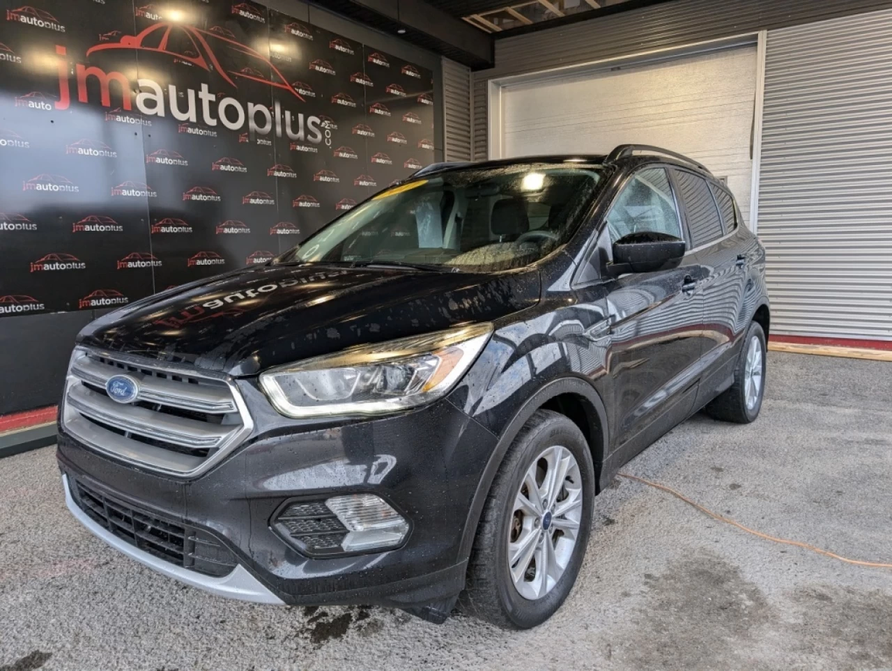 2017 Ford Escape SE*AWD*BANCS CHAUFF*CAMÉRA*BAS KILO* Main Image