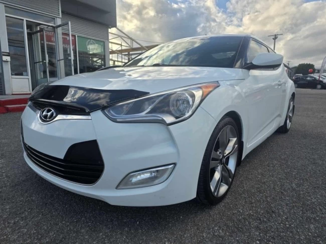 Hyundai Veloster - 2012