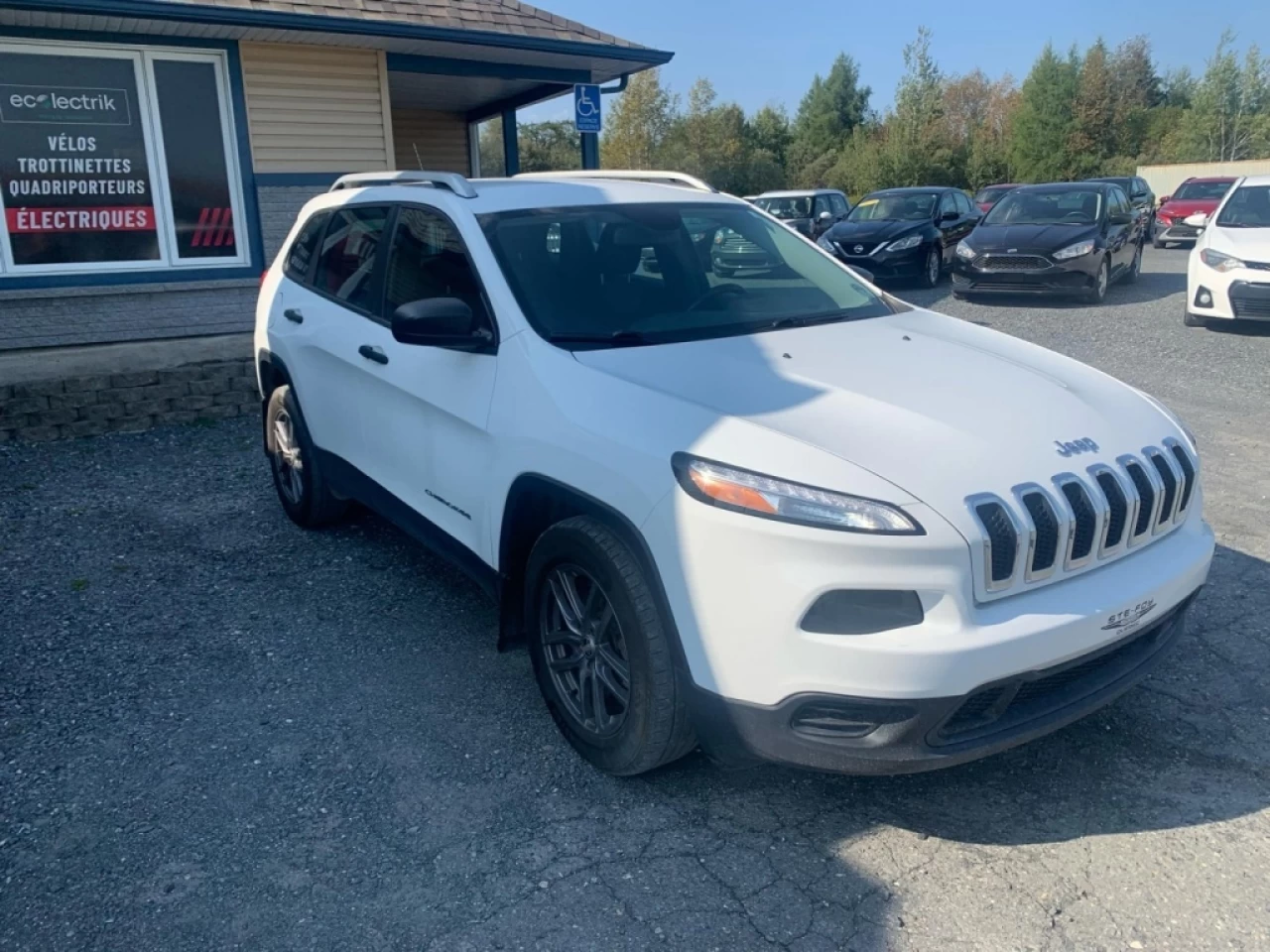 2015 Jeep Cherokee Sport Image principale