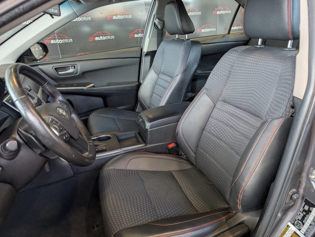 2015 Toyota Camry SE*CAMÉRA*AUTO*A/C* Image principale