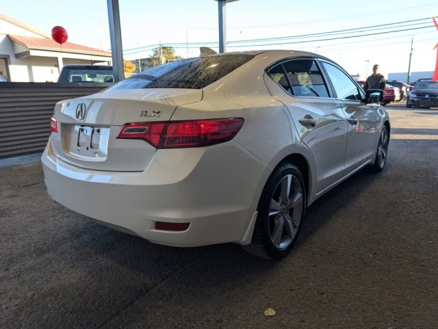 Acura ILX groupe tech*NAV*TOIT*BANCS CHAUFF*CAMÉRA*A/C* 2013