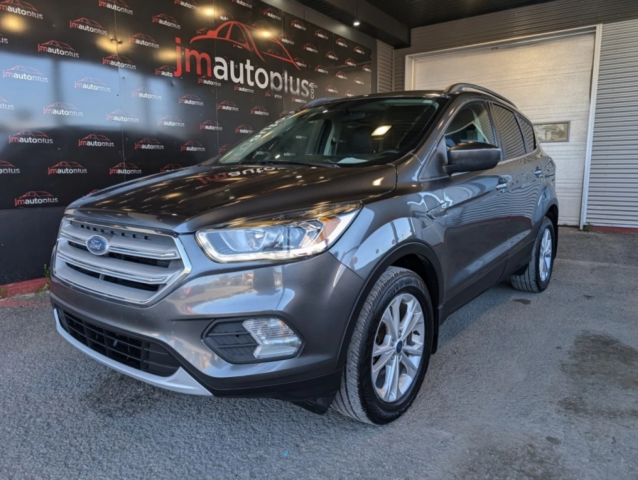 2019 Ford Escape SEL*AWD*CAMÉRA*BANCS CHAUFF*BOUTON POUSSOIR* Image principale