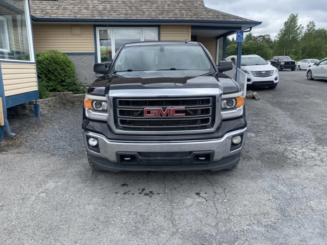 2014 GMC Sierra 1500 SLE Main Image