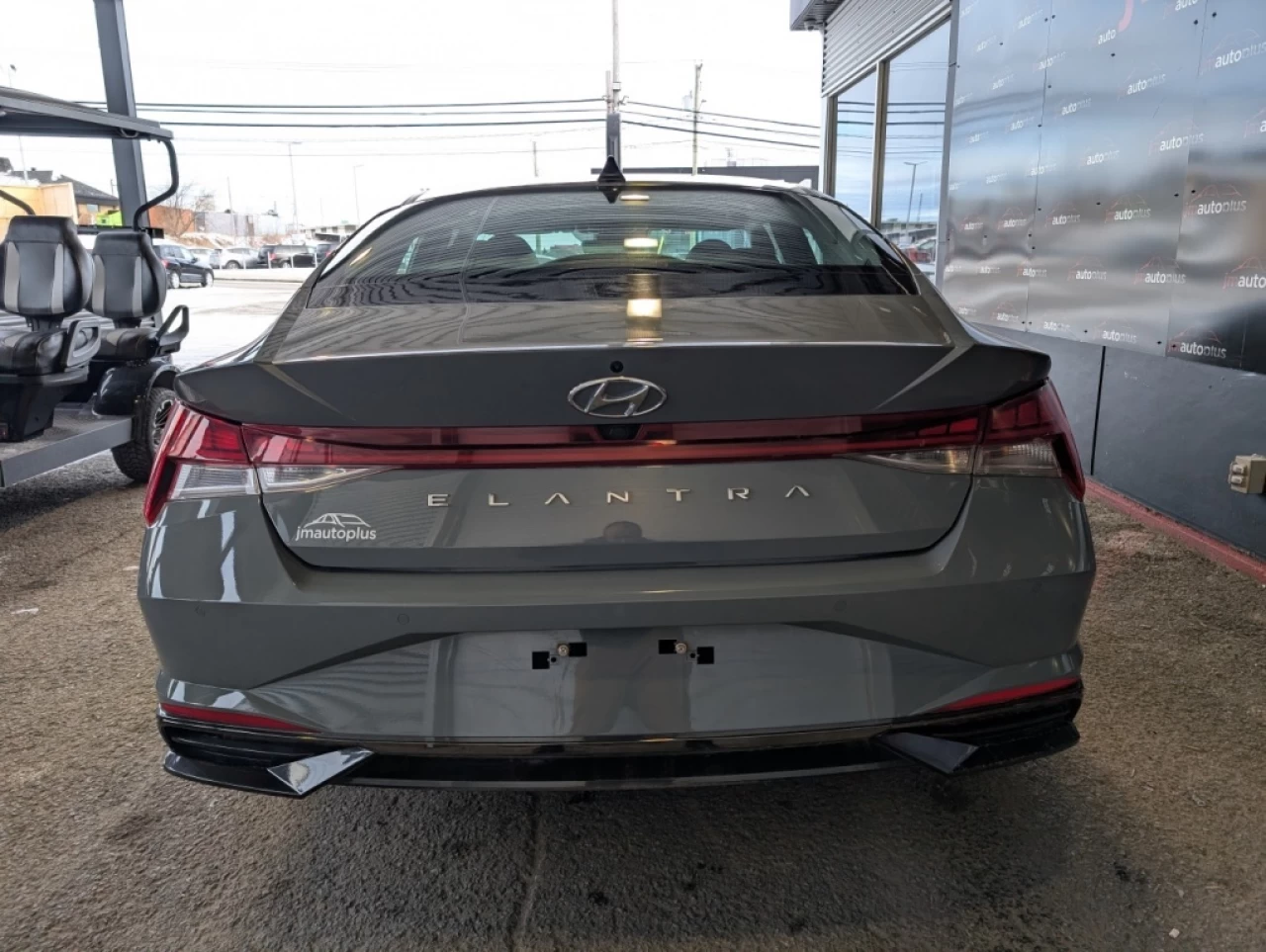 2022 Hyundai Elantra Ultimate Tech*TOIT*BANCS/VOLANT CHAUFF*CAMÉRA*BOUT Image principale