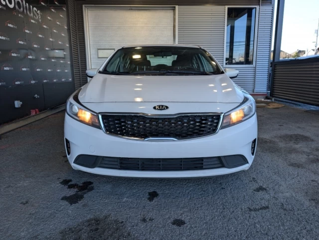 Kia Forte LX*BANCS CHAUFF*BAS KILO* 2017