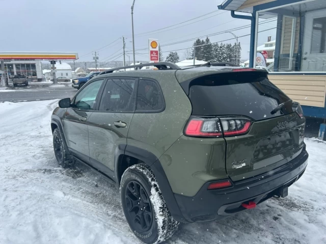 Jeep Cherokee Trailhawk 2021