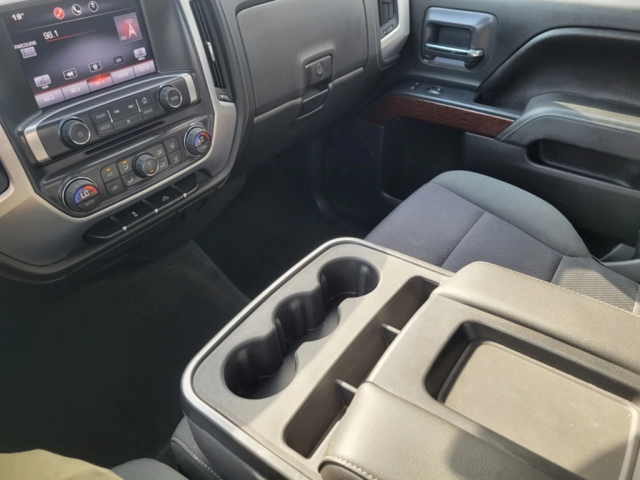 2015 GMC Sierra 1500 SLE*4X4*V8*CAMÉRA*BAS KILO* Main Image