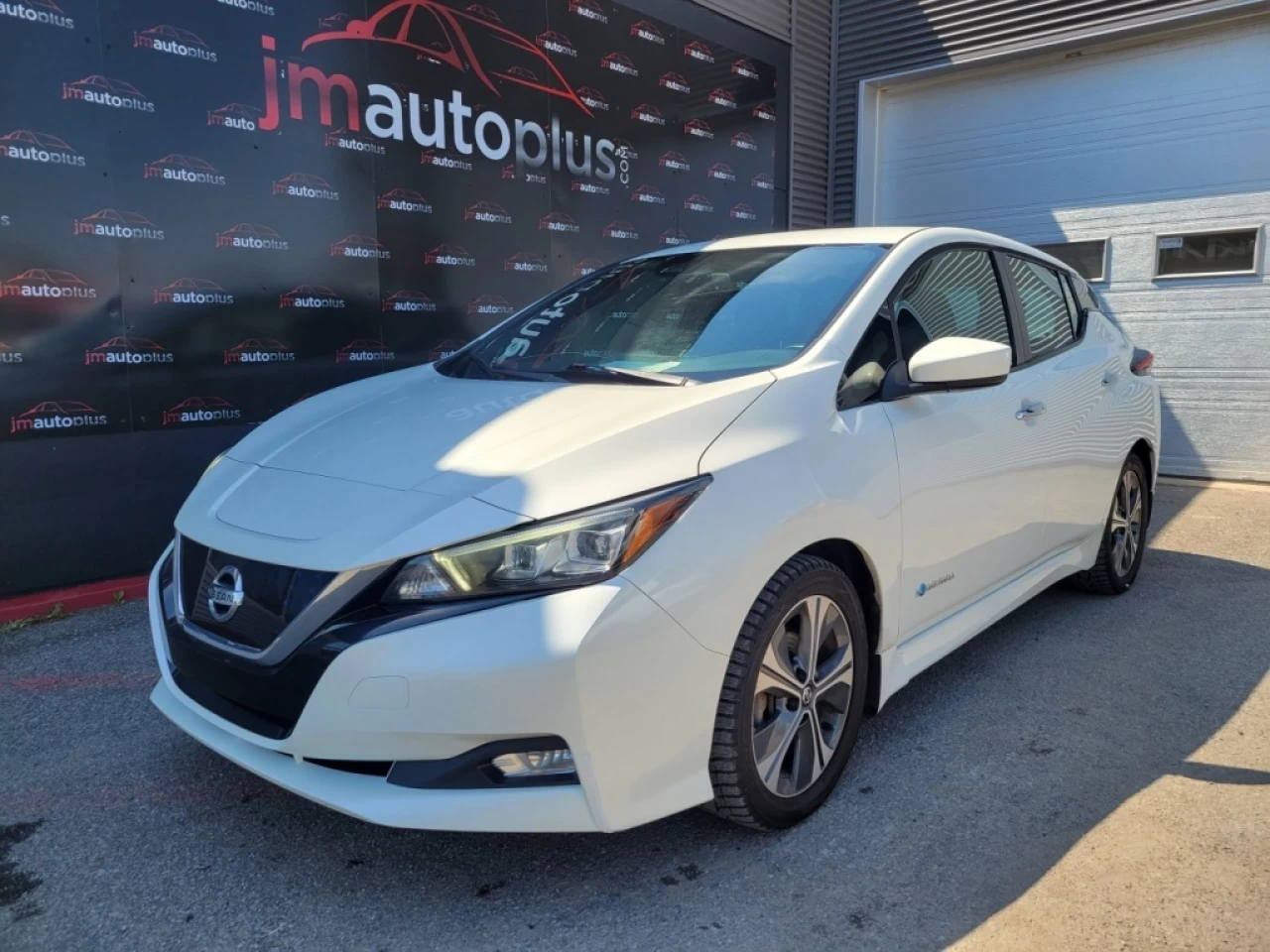 2019 Nissan LEAF SV*CAMÉRA*BANCS/VOLANT CHAUFF* Image principale