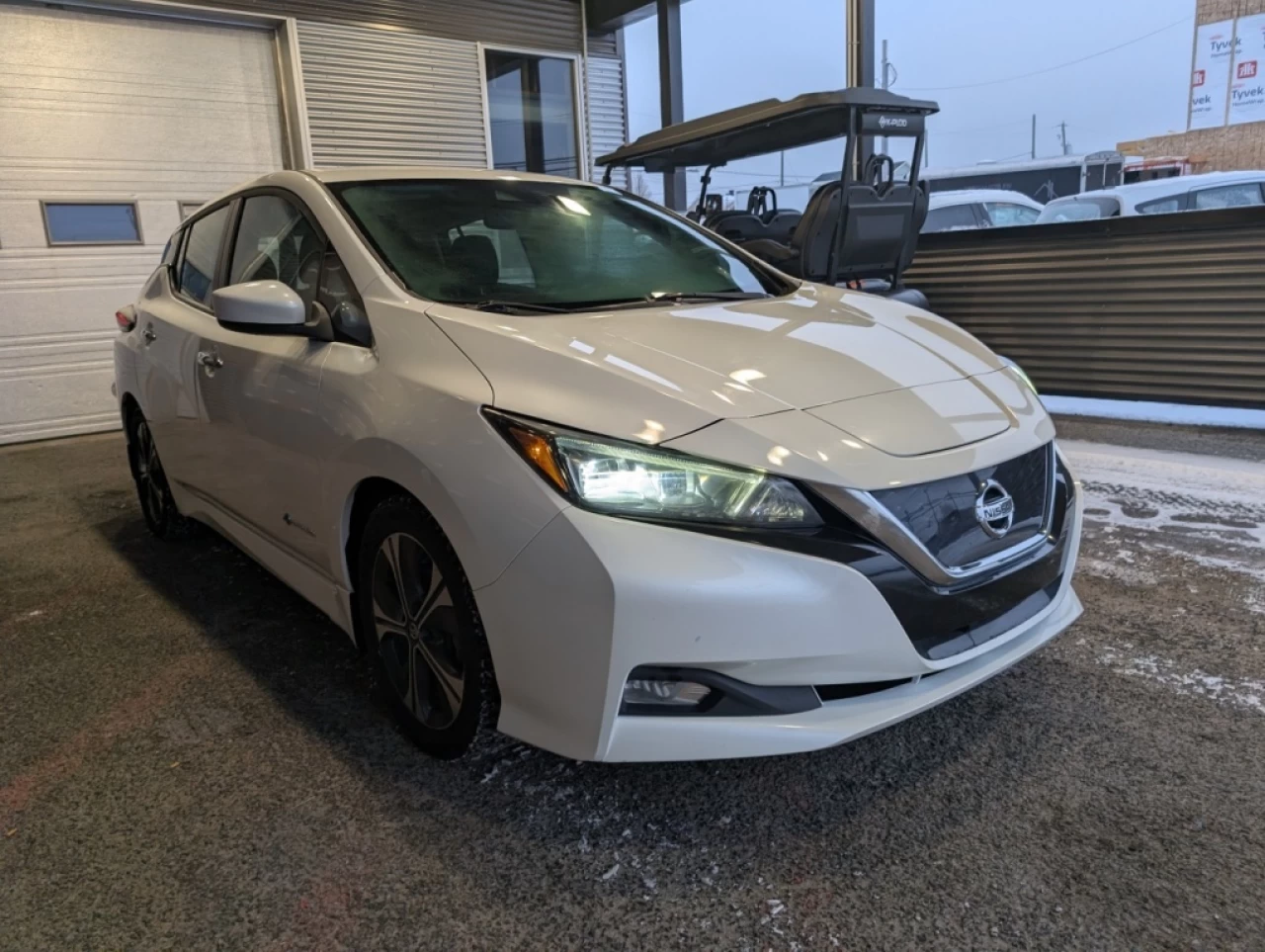 2019 Nissan LEAF SV*CAMÉRA*BANCS/VOLANT CHAUFF* Main Image