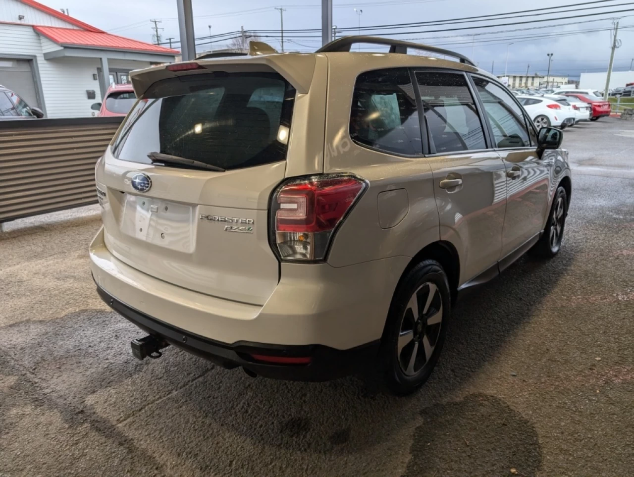 2017 Subaru Forester i Touring avec groupe Technologie*AWD*TOIT PANO*BA Image principale