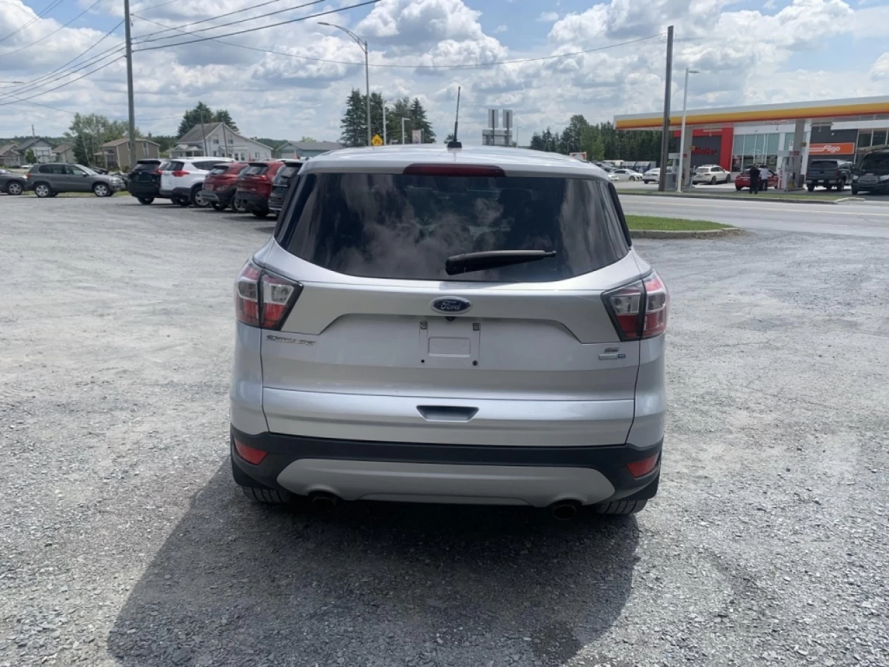 2017 Ford Escape SE Main Image