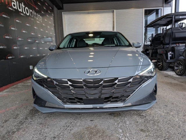 Hyundai Elantra Ultimate Tech*TOIT*BANCS/VOLANT CHAUFF*CAMÉRA*BOUT 2022