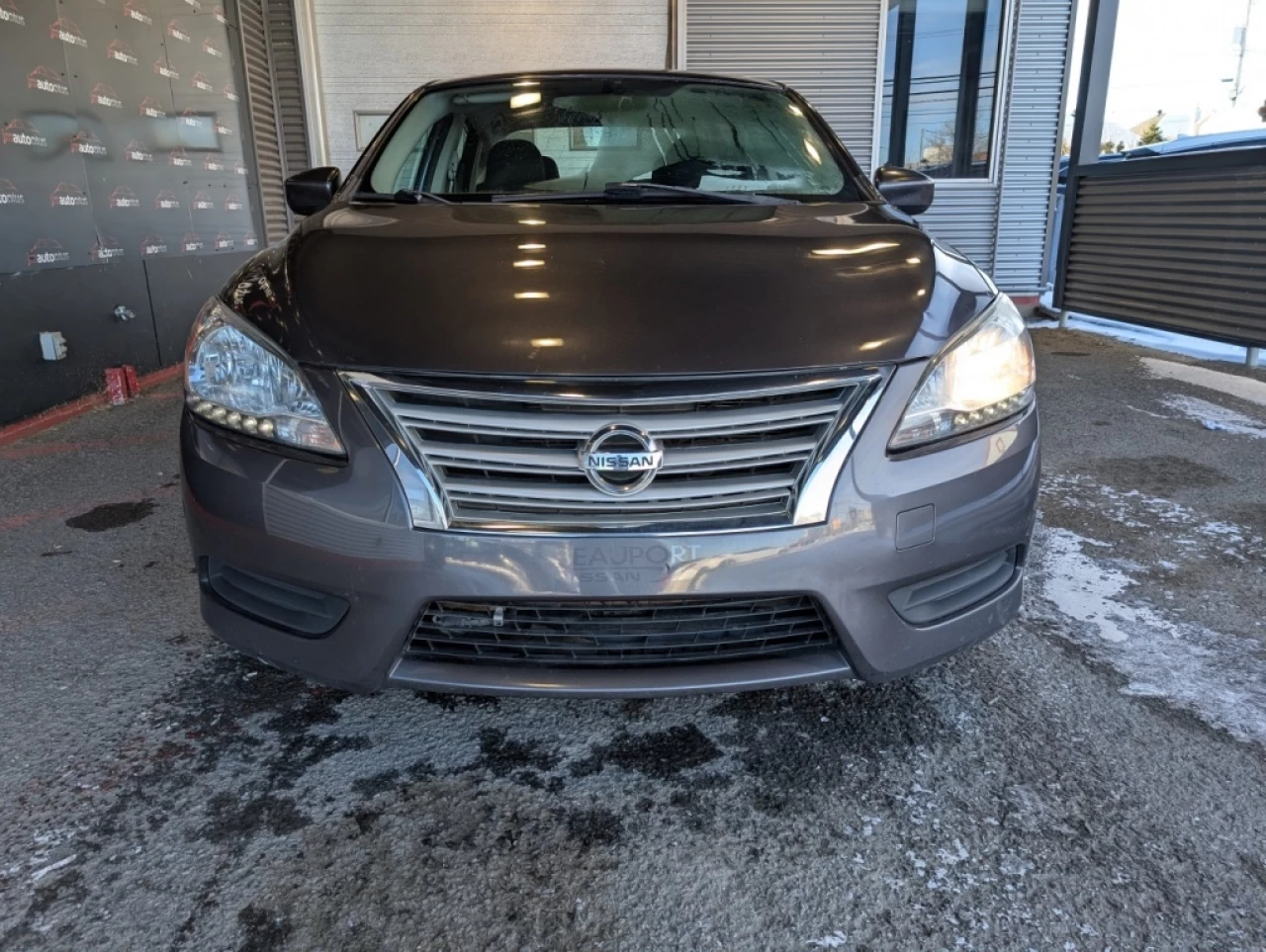 2015 Nissan Sentra S*BAS KILO*AUTOMATIQUE*A/C* Image principale