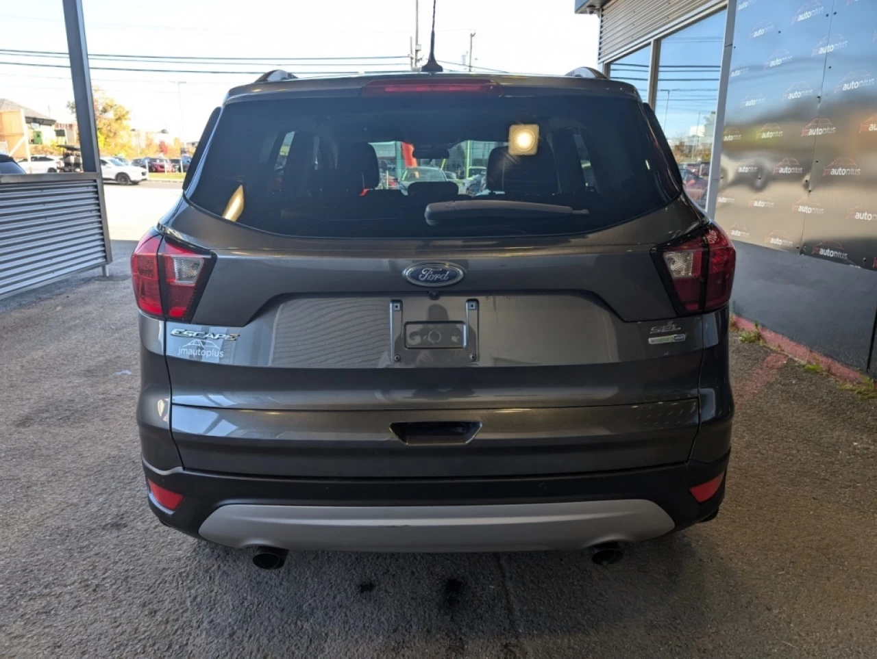 2019 Ford Escape SEL*AWD*CAMÉRA*BANCS CHAUFF*BOUTON POUSSOIR* Image principale