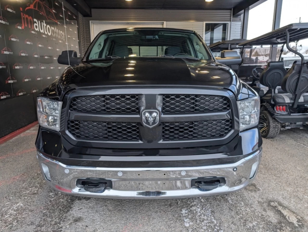 2017 Ram 1500 Outdoorsman*4X4*V8*CREW*CAMÉRA*BANCS/VOLANT CHAUFF Main Image