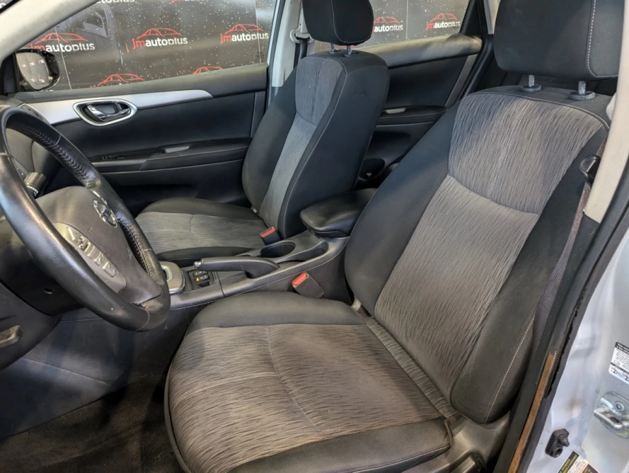 2014 Nissan Sentra SV*TOIT*CAMÉRA*BANCS CHAUFF*A/C* Image principale